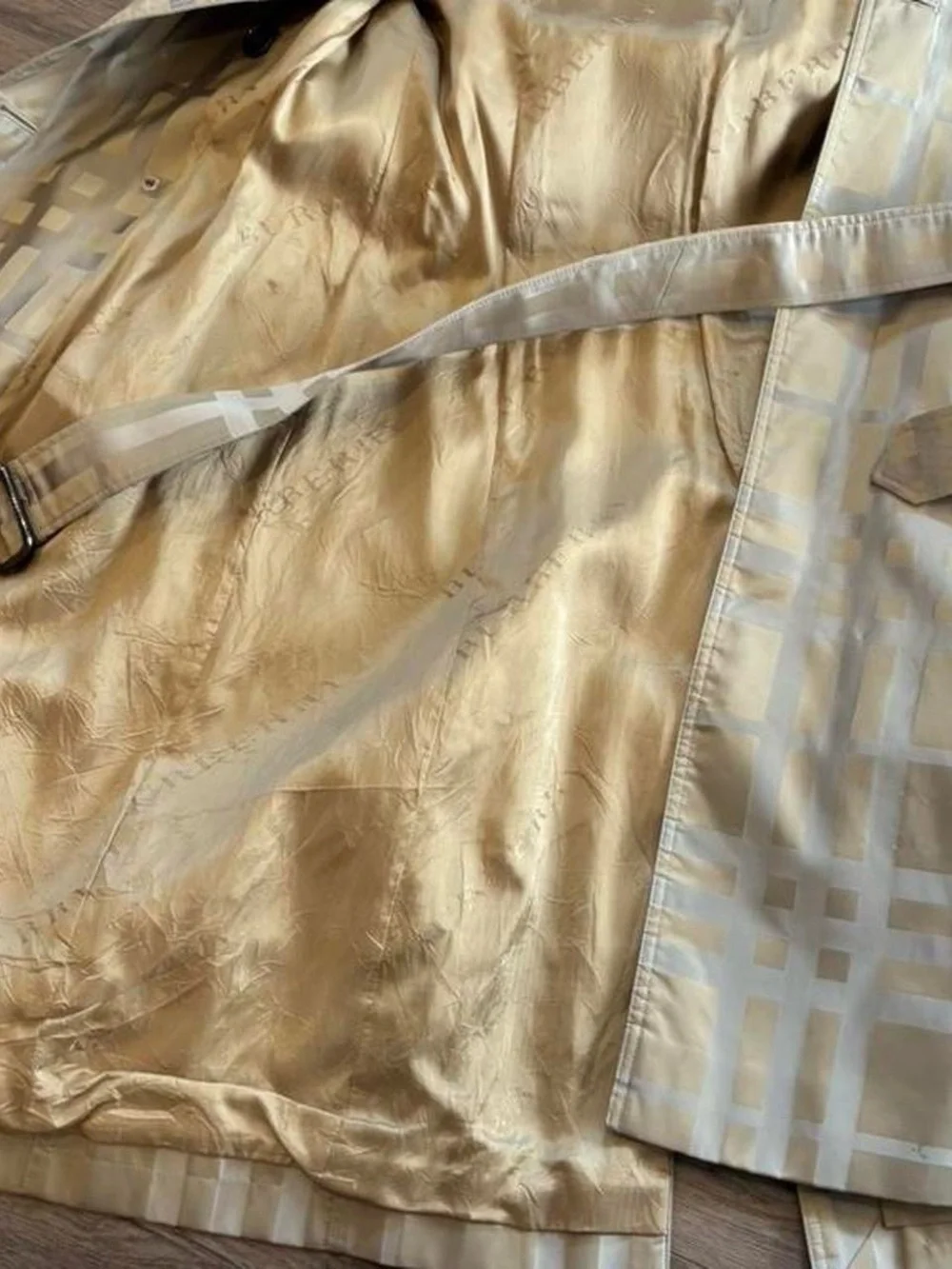 Burberry Tan Satin Long Trench Coat - Picture 6 of 12